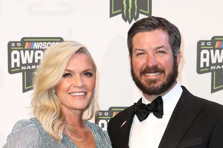 NASCAR-Mourns-the-Loss-of-Beloved-Figure-Sherry-Pollex-After-Brave-Cancer-Battle-infopulselive.jpg
