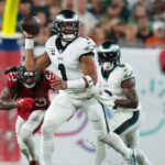 Philadelphia-Eagles-Soar-Past-Tampa-Bay-Buccaneers-in-Clash-of-Unbeaten-Teams-infopulselive