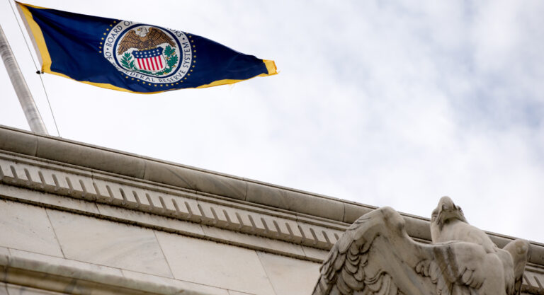 Potentia-US-Government-Shutdown-Threatens-Economic-Data-Flow-infopulselive