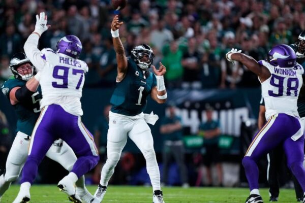 Record-Breaking Start: Amazon Prime’s Thursday Night Football Scores Highest NFL Streaming Audience Ever Record-Breaking-Start-Amazon-Primes-Thursday-Night-Football-Scores-Highest-NFL-Streaming-Audience-Ever-infopulselive
