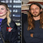 Frances-Bean-Cobain-and-Riley-Hawk-A-90s-Nostalgia-Infused-Wedding-infopulselive