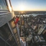 Jared-Letos-Daring-Empire-State-Building-Climb-A-Stunt-for-the-Ages-infopulselive.jpg