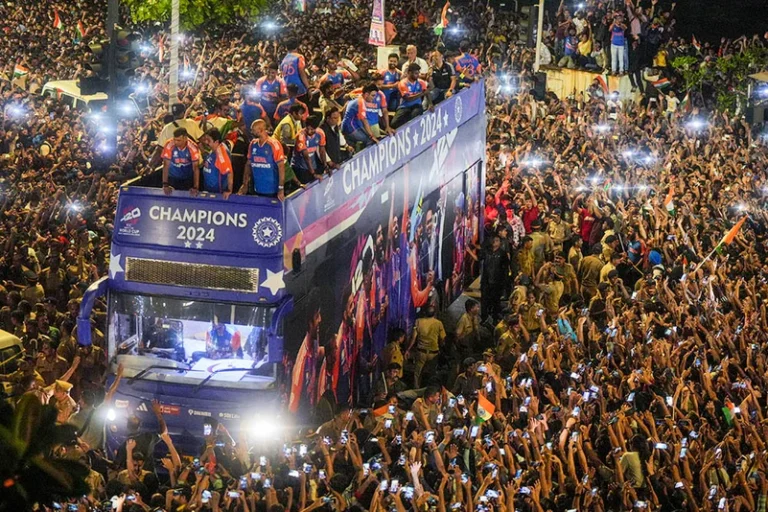 South-Mumbai-Erupts-in-Celebration-as-Team-India-Clinches-T20-World-Cup-infopulselive